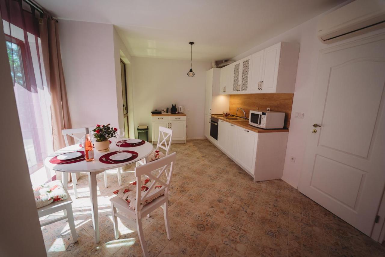 Andreya'S Sea Apartment-Beach, Sea Garden ,Old Town, Free Parking, Free Evcharging Station Varna Buitenkant foto